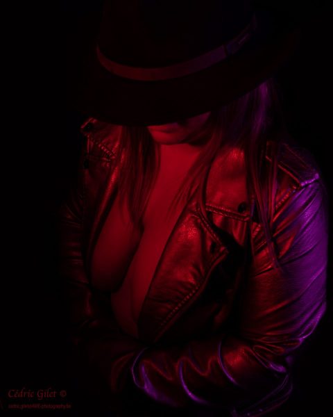 Lady in red 1